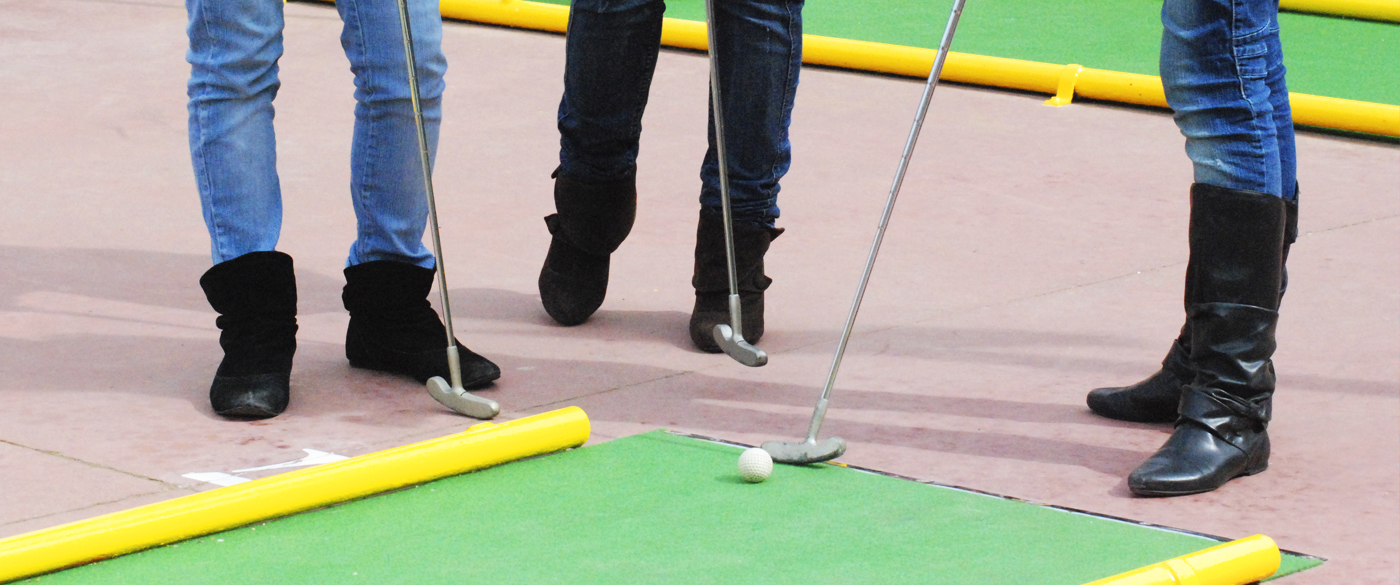 pals de minigolf al Bowling-golf Calella